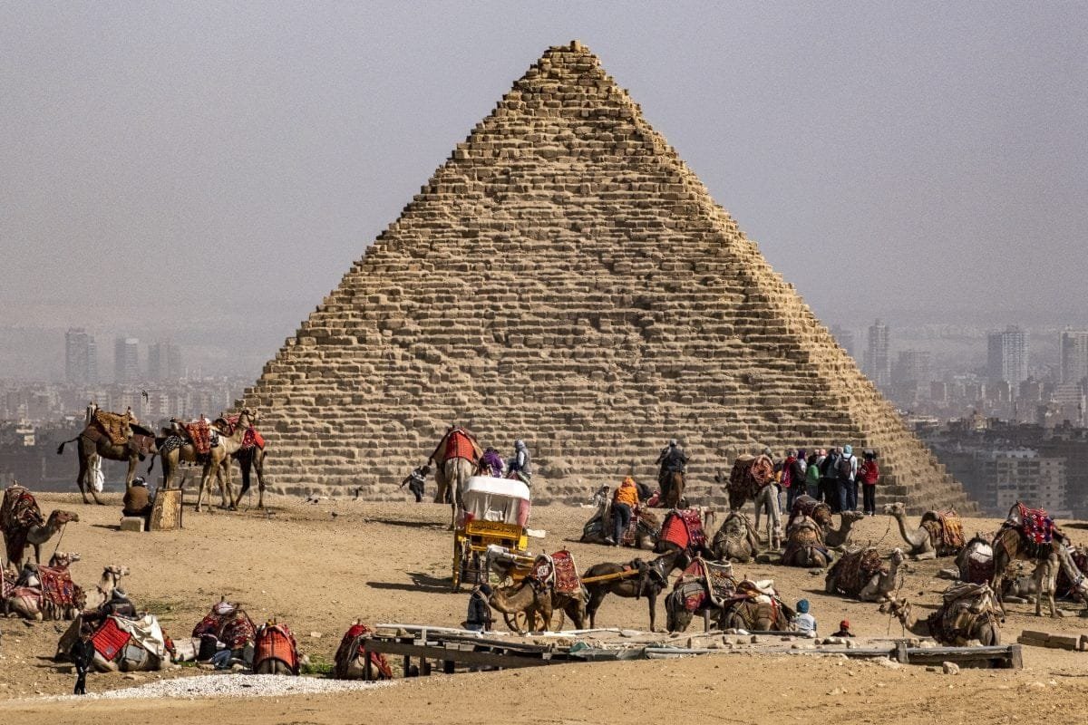 The Pyramids of Giza & Grand Egyptian Museum