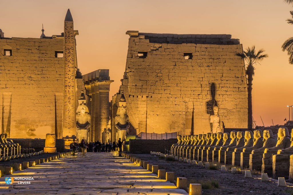 What to do in Luxor at night
