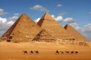 Full-Day tour to Pyramids of Giza Dahshur
