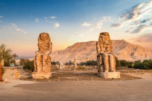 colossi of memnon in your Luxor day tour